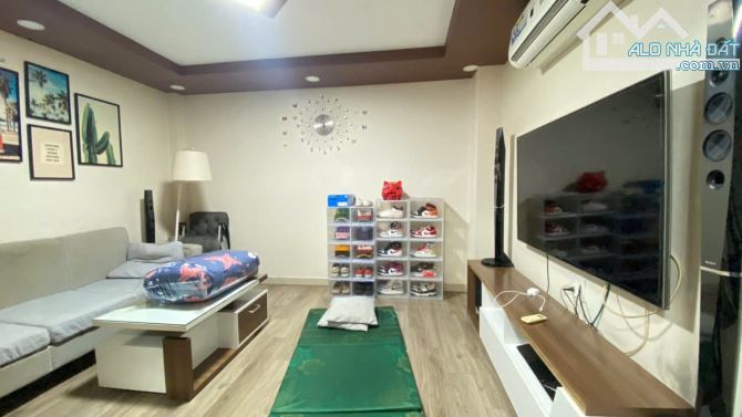 Bán nhà 5 tầng (4 x 11m) hẻm 1 sẹc Âu Dương Lân P3, Q8 tặng nội thất - 3