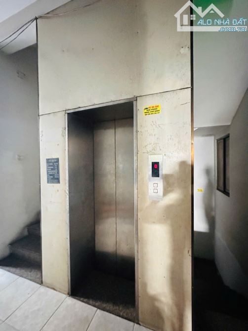 Mặt tiền P13 Tân Bình, 390m2, 20m x 20m, dòng tiền 4 tỷ/năm, gần nhà ga T3 - 3
