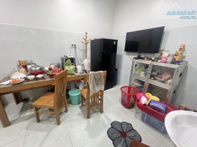 NHÀ ĐẸP, HẺM XE TẢI TRÁNH NHAU SÁT NGÃ 3 TÔ NGỌC VÂN – LINH ĐÔNG, 5,5X20 CHỈ 7 TỶ. - 3