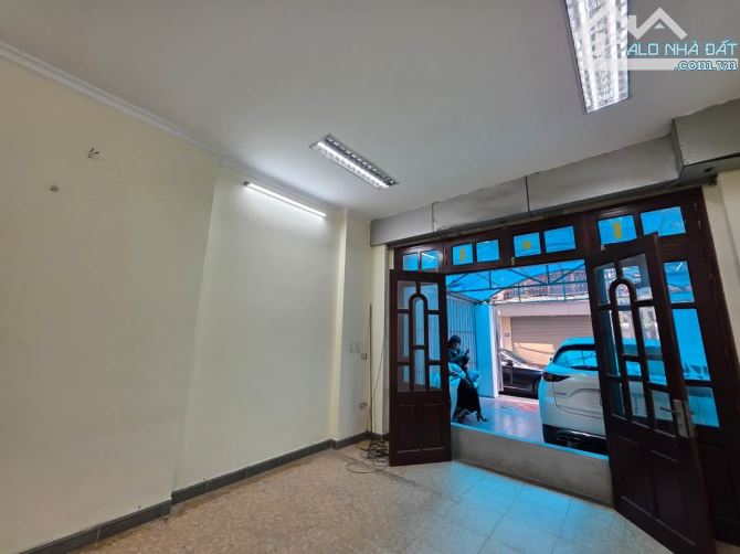 Bán nhà phố Trung Kính, 105m2, Ô Tô, Sổ đẹp, Giá 36.8 tỷ - 3