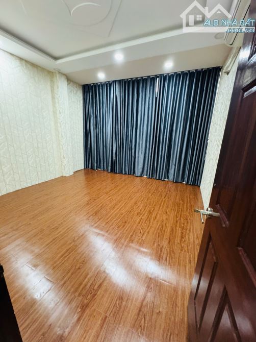 Bán nhà MT MINH PHỤNG Q11-Vị trí đắc địa, Kinh doanh sầm uất, giá 11,5 tỷ - 3