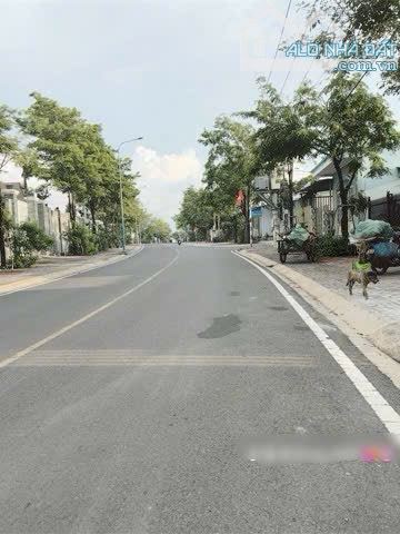 Đất gần chợ Tương Bình Hiệp, 4,5x23 giá 1tỷ820 - 3