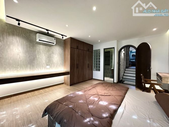 ĐÃ CHÂN DÀI CÒN SINH ĐÔI. •2 Nhà đẹp xây mới 6 Tầng, Thang máy, Full nội thất Luxury - - 3