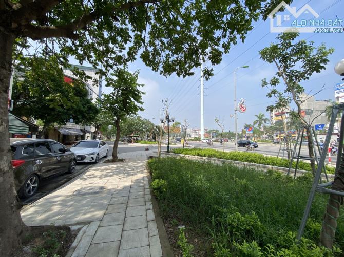 HOT nhà mặt phố Lê Trọng Tấn, Hà Đông, dòng tiền 60tr/tháng, 7 tầng thang máy, dt 52m2 - 3