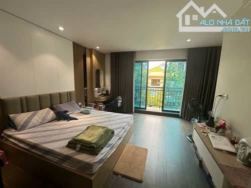 Bán nhà mặt ngõ La Thành, Phân lô, ô tô tránh, vỉa hè, kinh doanh, dt 39m, 6 tầng, mt 5,4m - 3