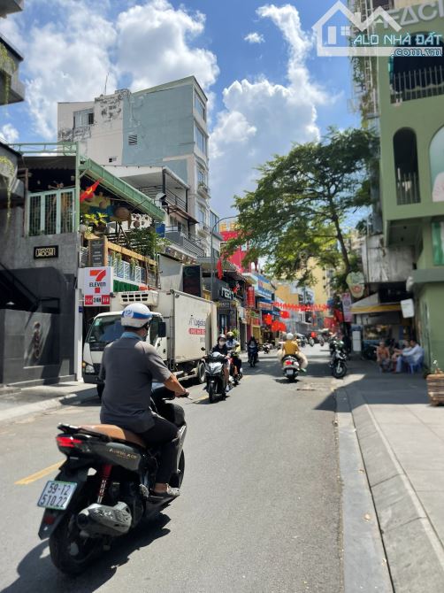 Mặt tiền phố Tây kinh doan Bùi Viện ngang 7m nở nậu. Kết cấu 5 tầng kiên cố. Giá 74 tỷ TL. - 3