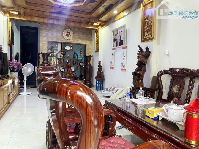 MẶT TIỀN 4 TẦNG PHÚ THỌ HOÀ - KINH DOANH CỰC ĐỈNH - NGANG 5M - 88m² - NGỘP BANK CHỈ 17 TỶ - 3