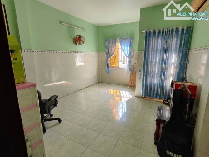 Nhà bán đường thoại Ngọc hầu, DTSD 47m, 3 tầng, nhỉnh 6 tỷ - 3
