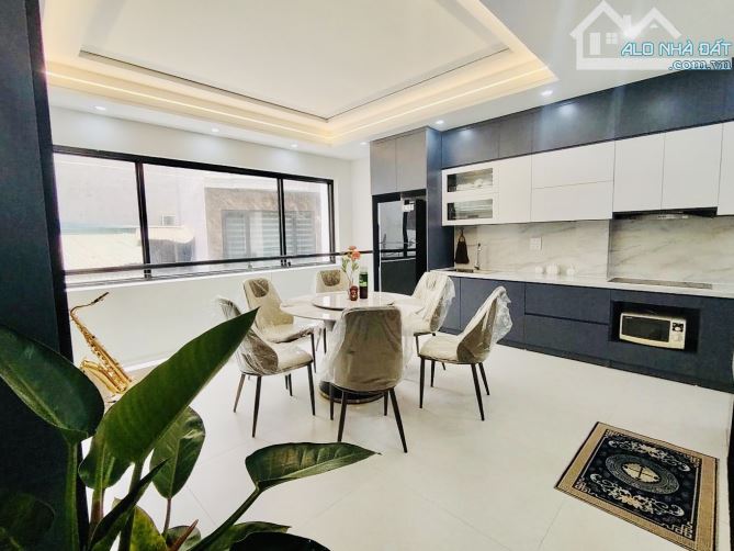 Bán Nhà Dân BỒ ĐỀ!! GẦN CẦU CHƯƠNG DƯƠNG - Mt HƠN 5m - 7 Tầng Thang Máy - 3