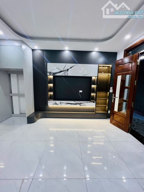 Bán nhà phố Nguyễn Lương Bằng - 34m2x5T - 6 tỷ - nhà đẹp,ở sướng - full nội thất - 3