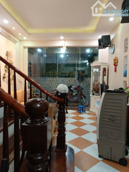 Cần bán nhà Ngõ 133 Thái Hà, Đống Đa, 40m2, 5T- 6 NGỦ, ở ngay, 12.7 Tỷ - 3