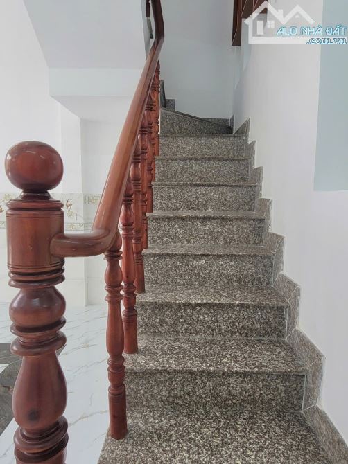BÁN GẤP NHÀ XUÂN THỚI THƯỢNG, HÓC MÔN – 2 TẦNG – GẦN QL22 – SHR– CHỈ 860 TRIỆU - 3