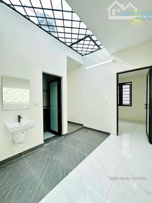Dãy 6 căn nhà cực đẹp có sân cổng cạnh chợ 208 phường Hùng Vương, Hồng Bàng chỉ từ 2,7 tỷ - 3