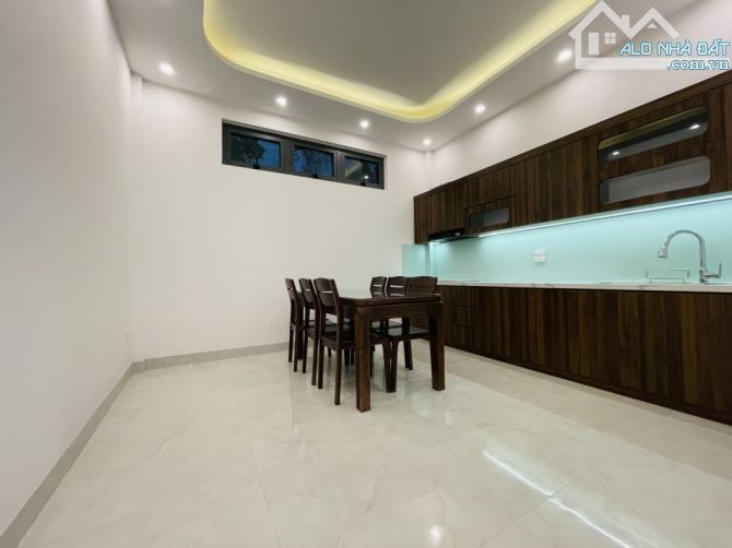 ÔTÔ DỪNG  ĐỖ,NGÕ THÔNG, THANG MÁY, NỘI THẤT SỊN NHẬP KHẨU TIỀN TỶ, 60M2X5T, 15 TỶ - 3