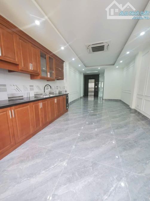 Bán nhà Phạm Văn Đồng, 47m2, phân lô, ô tô, nội thất lung linh,  nhỉnh 8tỷ. - 3