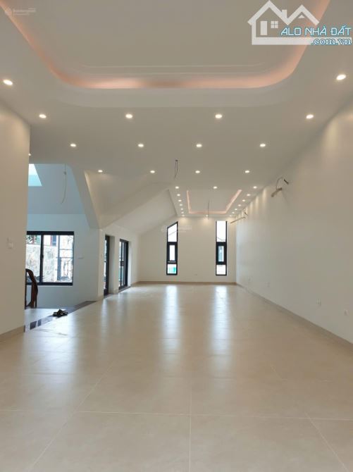 Cho thuê cả căn 6 tầng Louis City, mặt đường 30m, hoàn thiện đẹp giá tư 30tr/tháng. - 3