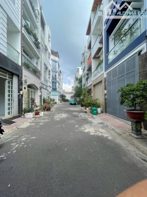 🌟 VỊ TRÍ HIẾM CÓ – HÀNG XÓM TOÀN DOANH NHÂN – NGUYỄN TRÃI – 68M² – 4 TẦNG – GIÁ 10.9 TỶ - 3