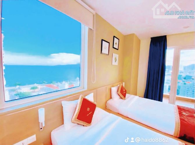 ⛱️ SIÊU PHẨM KHÁCH SẠN 4+ NGAY TRUNG TÂM BIỂN NHA TRANG ⛱️* “View biển triệu đô - 3