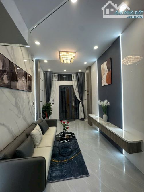 Bán nhà mới hẻm 79 Tân Hòa Đông, P.14, Quận 6 (3x11m) Trệt 2 Lầu. Giá 5 tỷ - 3