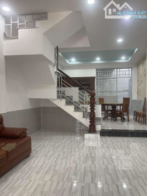 🍎 BÁN GẤP NHÀ THẠNH XUÂN 43 -  3 TẦNG MỚI ĐẸP - 72M2 NGANG GẦN 5M- 5.5TỶ TL💢 - 3