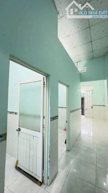 Cha mẹ già bán nhà 725 TRIỆU 4x20 ( 80m2 ) Chợ Thới Tứ Hóc Môn, Sổ hồng riêng sang tên - 3