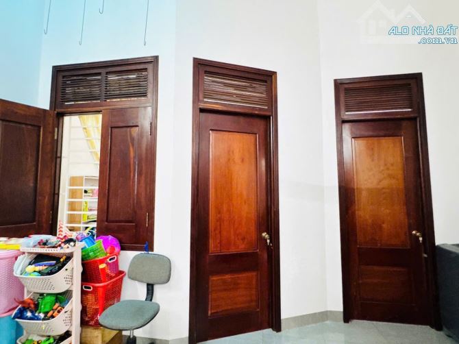 Nhà mt Xuân Diệu 6,77x18.39 ngay jody phan chu trinh, trung tâm phố - 3