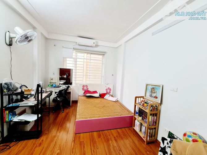 1 nhà ra ô tô, ngõ thông tứ phía, nhà dân xây 5T, DT 36m2m Mt 5m, giá 6,5 tỷ - 3