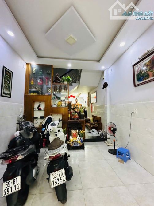 BÁN NHÀ MỚI ĐẸP – LẠC LONG QUÂN, P.8, TÂN BÌNH – 4 TẦNG BTCT – 7.8 TỶ - 3