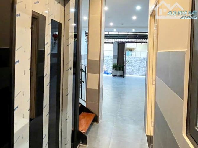 Bán tòa nhà 15 phòng hẻm Điện Biên Phủ, Quận 10 – thu nhập 89 triệu/tháng - 3