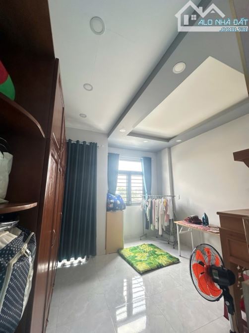 Bán nhà hẻm ô tô gần Lê Văn Quới, BHHA, Bình Tân, 32m² (4 x 8) x 3 tầng, chỉ 4.33 tỷ TL. - 3
