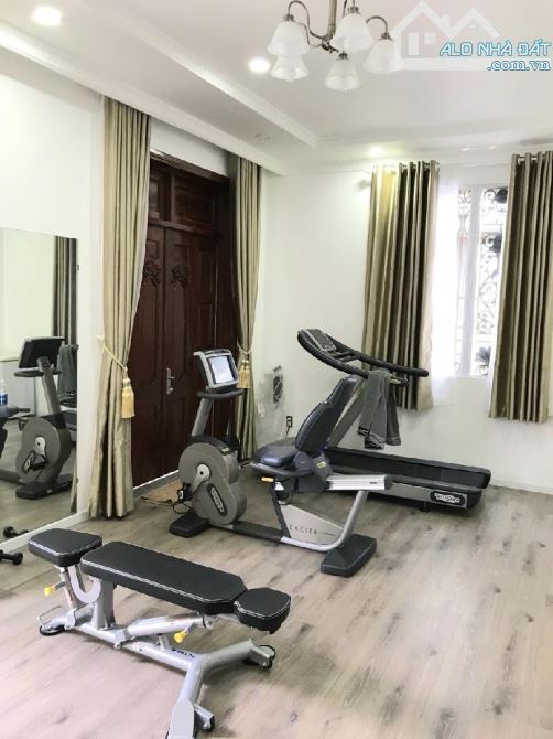BÁN GẤP nhà 3 MẶT TIỀN đường Yên Thế (7.5 x 14) 3tầng, 5p qua Sân Bay TSN - 3