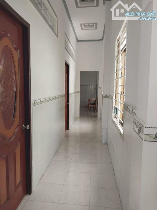 Căn cấp 4 sân vườn Quy Đức Bình Chánh - 3
