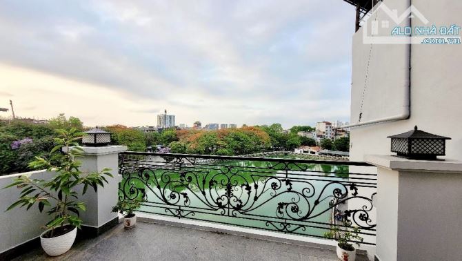 Bán nhà Ngọc Lâm 5 tầng view hồ, công viên, oto tránh giá hơn 12 tỷ - 3