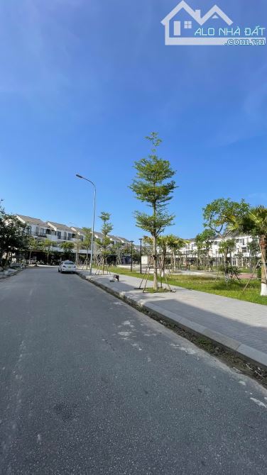 Nhà 3 tầng 80m2 khu C - Royal Park view công viên trung tâm - 3