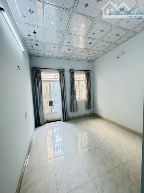 NGAY CHỢ BÌNH TRỊ ĐÔNG TÊN LỬA - ĐƯỜNG 6M THÔNG TIỆN GIÁ HƠN 4 TỶ GẤP BÁN - 3