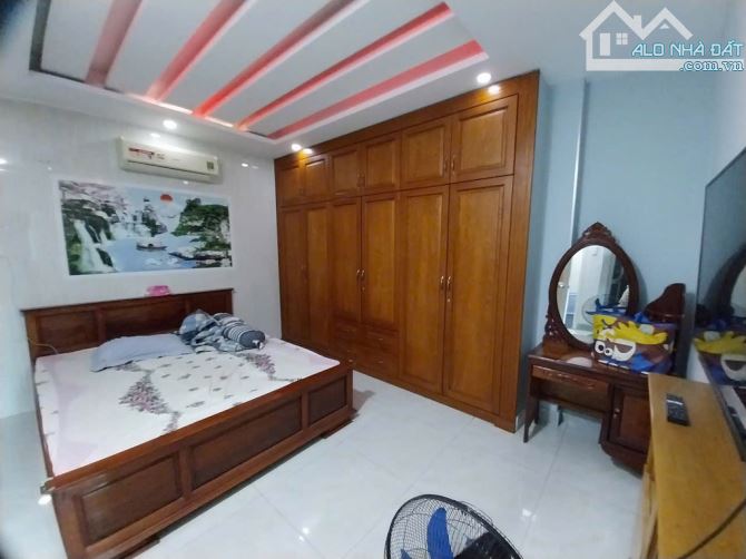 BÁN NHÀ MẶT TIỀN KINH DIANH - ĐƯỜNG 10M – NGAY LÊ THỊ RIÊNG - 4 TẦNG 85M2 – CHỈ 6.2 TỶ - 3