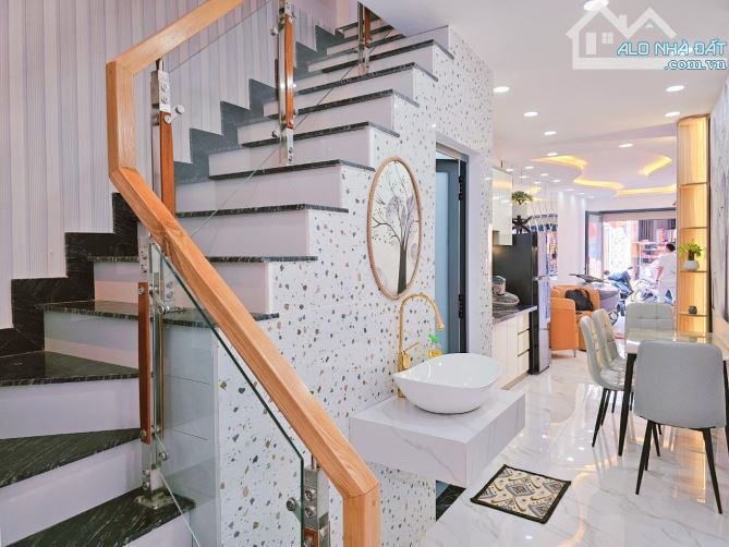 MẶT TIỀN VỪA Ở VỪA KINH DOANH - 45M2 - DƯỚI 6 T.Ỷ - TRẦN BÁ GIAO, PHƯỜNG 5, GÒ VẤP - 3