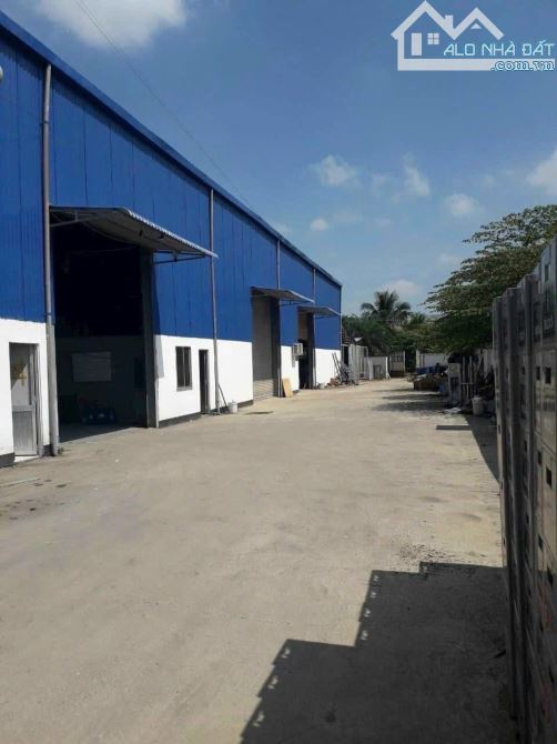 Cần bán kho mặt tiền QL1A gần KCN Tân Phú Thạnh Hậu Giang tdt 3700m2 có sẵn nhà xưởng - 3