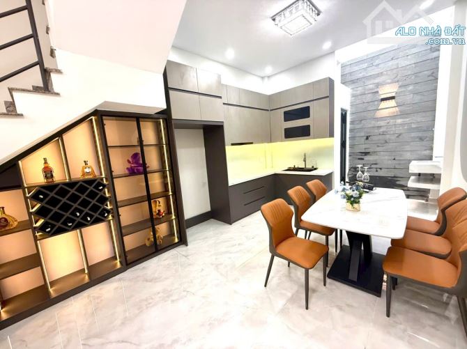 HẺM XE HƠI - HOÀNG HOA THÁM - BÌNH THẠNH - 4 TẦNG - 52M2 (4 x 13) - CHỈ 8,38 TỶ - 3