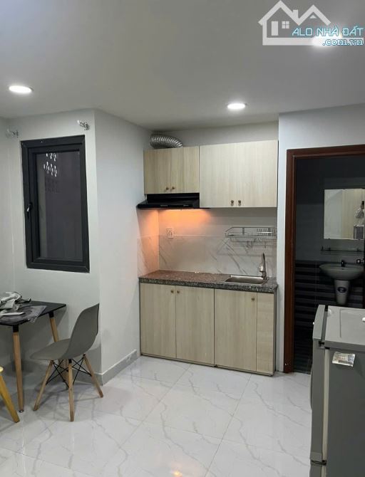BÁN CHDV 4,5LẦU ĐƯỜNG LÊ QUANG ĐỊNH , P1, QUẬN-GV - 3