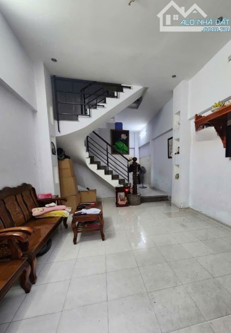 Cần Bán 6,8 Tỷ Nhà 2 Tầng 2 Phòng Ngủ Dt: 4m X 12m Đường 8m Lũy Bán Bích - 3