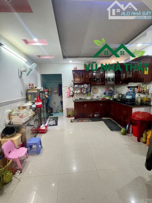 Bán Nhà Hẻm Xe Hơi Ngay Chợ Bình Trị Đông - Giáp Q6 - Tặng Nội Thất – Nhỉnh 5 Tỷ TL - 3