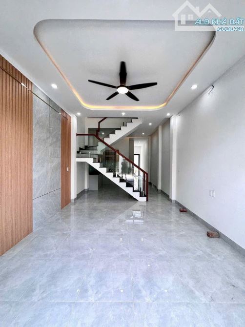 Bán nhà lầu thổ cư kp3 phường Trảng Dài chỉ 2,7 tỷ - 3