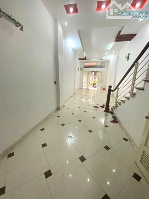 BÁN NHÀ LÊ TRỌNG TẤN, 94M2, 5 TẦNG , Ô TÔ, GIÁ 16,2 TỶ, 50M RA PHỐ. - 3