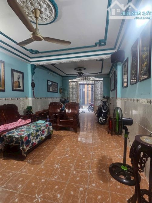 🚀SIÊU PHẨM NGAY AEON TÂN PHÚ - HẺM XE HƠI - 3 TẦNG BTCT - 65M2 CHỈ 5.4 TỶ TL - 3
