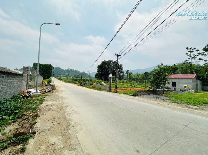 BÁN GẤP TRỤC CHÍNH LIÊN XÃ CÓ DT 379m2 (150m2 ONT) MẶT TIỀN 15m GIÁ ĐẦU TƯ - 3