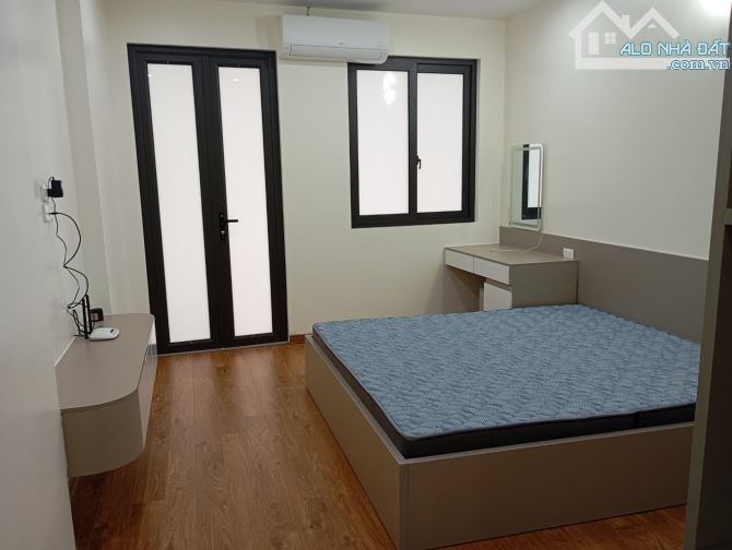SIÊU PHẨM BỒ ĐỀ 38.3m2/ 11.4 tỷ- NHÀ 5 TẦNG GARA Ô TÔ - VIEW THOÁNG – NGÕ OTO - 3