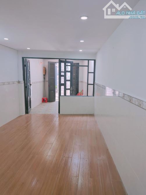 🏡Bán nhà 2 tầng, Trần Xuân Soạn Q7 - 42m² - Hẻm 3m - Nhỉnh 3 tỷ !! - 3