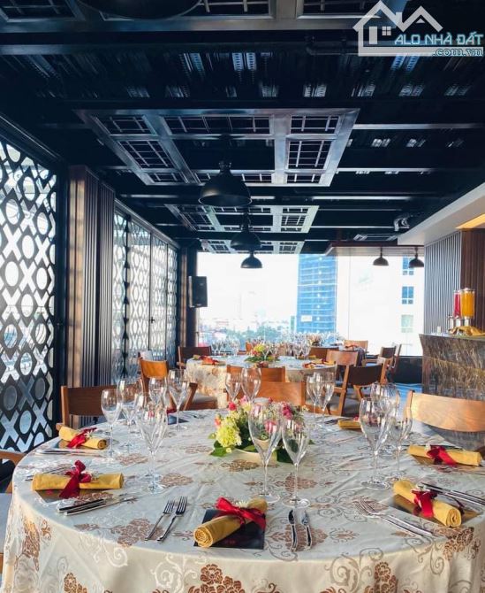 Bán khách sạn mặt phố Liễu Giai, Ba Đình, 420m2, giá 350 tỷ, 10 tầng, cho thuê 1 tỷ/ tháng - 4