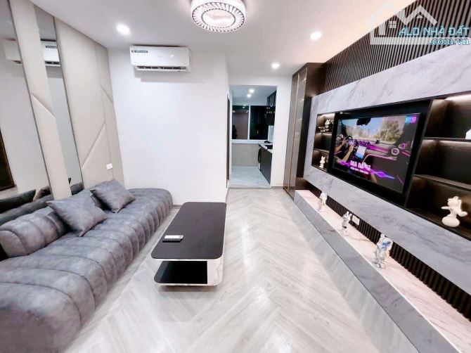 SIÊU ĐẸP-TẬP THỂ NỘI THẤT XỊN HƠN CẢ CHUNG CƯ CAO CẤP-VIEW MẶT PHỐ THI SÁCH- 2 MẶT THOÁNG - 4